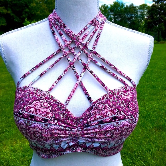 Ambrielle Other - NWT Ambrielle Purple Pink Silver Bikini Top Sz L